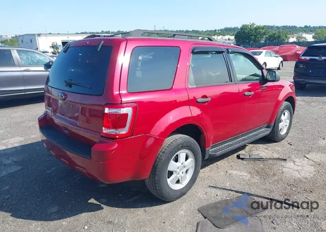 2011 Ford Escape Xlt z USA, uszkodzony, nr VIN 1FMCU0D73BKA36387